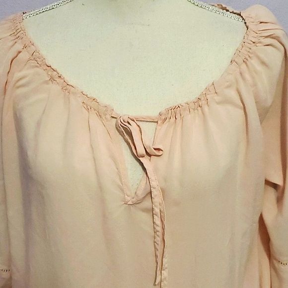 XXI Blush Pink Flare Long Sleeves Flowy Boho Romantic Top - Picture 2 of 10
